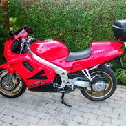 Honda VFR 750 F RC36/2