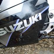 Suzuki GSX 1100 R