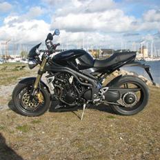Triumph Speed Triple 1050