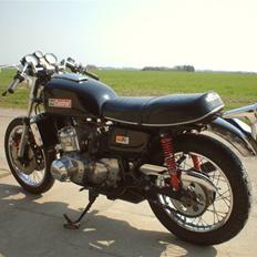 Suzuki gt750