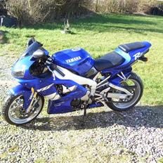 Yamaha YZF R1 (solgt)