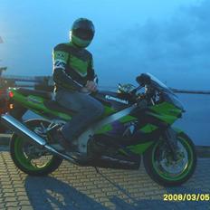 Kawasaki zx9r *Solgt*