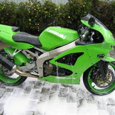Kawasaki zx6r Totalt skadet 