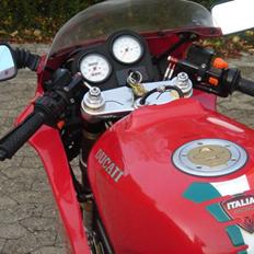 Ducati 900 SS