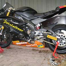 Yamaha YZF-R6 SOLGT!!! :(