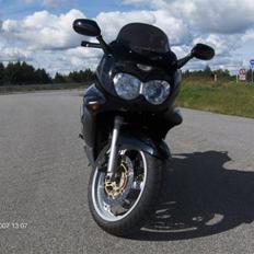 Suzuki GSX750F