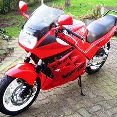 Honda VFR 750 F [SOLGT]