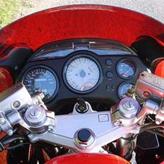 Honda VFR 750 F RC36/2