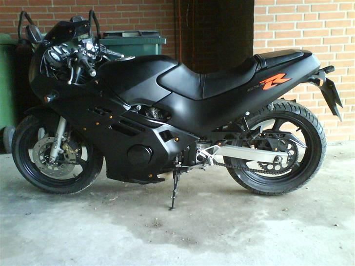 Suzuki GSX-R 250 billede 1