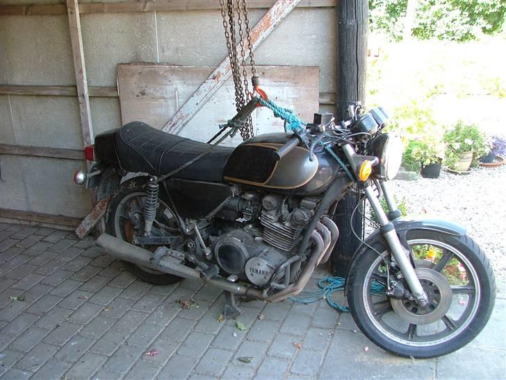 Yamaha XS 750 - gammel træt og hængt  var den da jeg købte den  billede 5