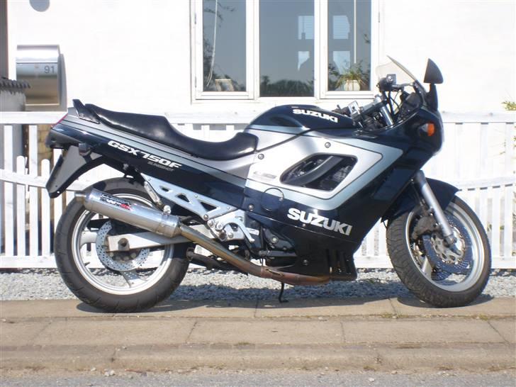 Suzuki gsf 750 фото