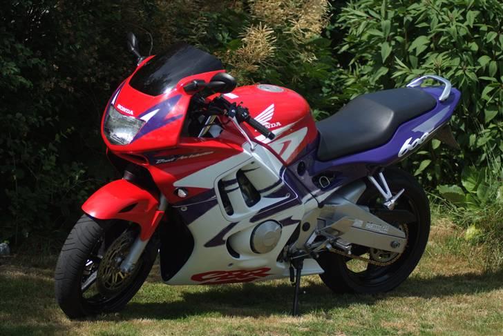 Honda CBR 600 f3 solgt billede 3