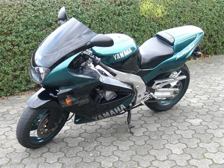 Yamaha YZF 1000 R  Thunderace billede 4