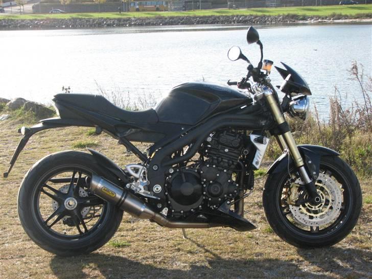 Triumph Speed Triple 1050 billede 9