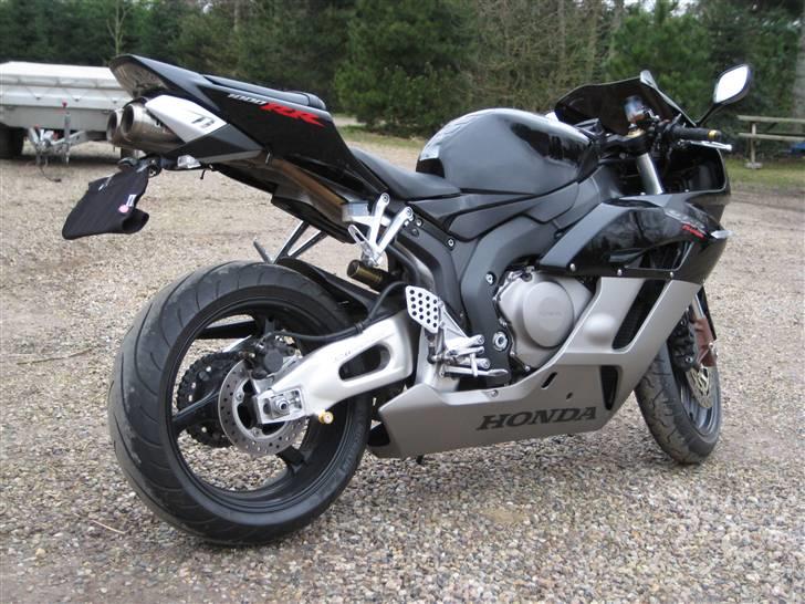 Honda cbr 1000 rr fireblade billede 11