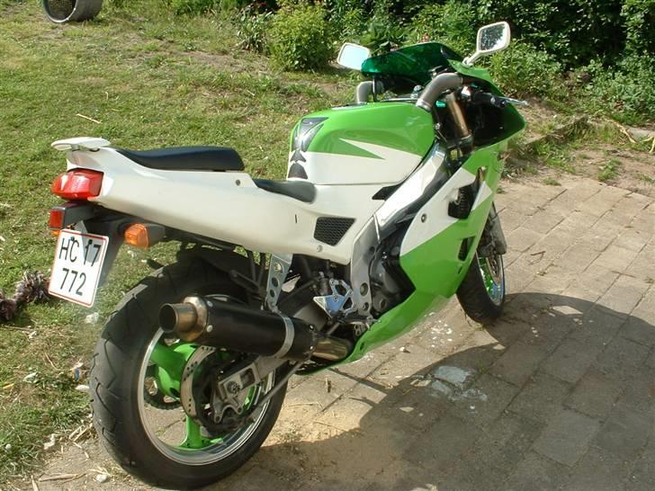 Kawasaki ZXR 400 billede 6