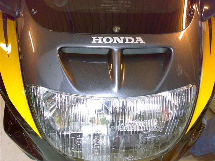 Honda CBR 1000 F billede 10