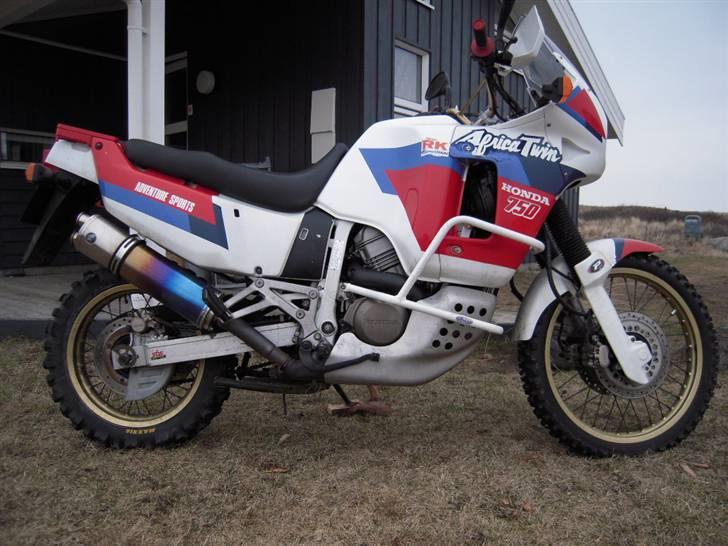 Honda XRV 750 Africa Twin - 2010 opdatering, lidt nye ændringer billede 2