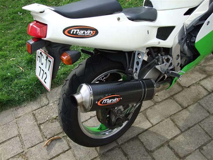 Kawasaki ZXR 400 billede 14