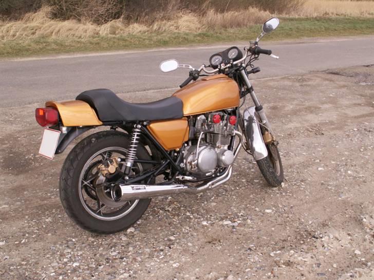 Suzuki GS 550 E billede 3
