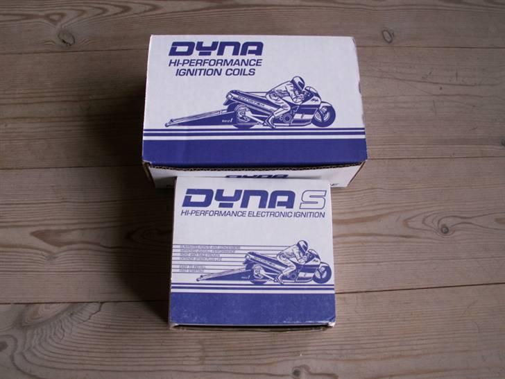 Suzuki GS 550 E - elektronisk tænding og tændspoler billede 9