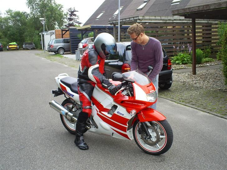 Honda CBR 600 F2 ***solgt*** - Så skulle den gamle også lige prøve F2éren billede 17