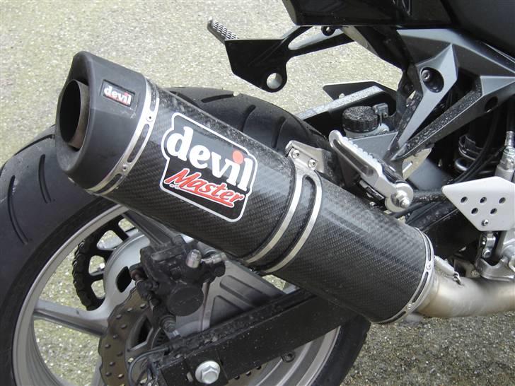 Kawasaki Z 750 ABS - Devil Master carbon slip-on exhaust billede 6