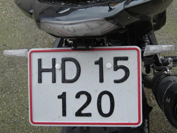 Kawasaki Z 750 ABS - Rizoma blink og nummerpladeholder billede 9