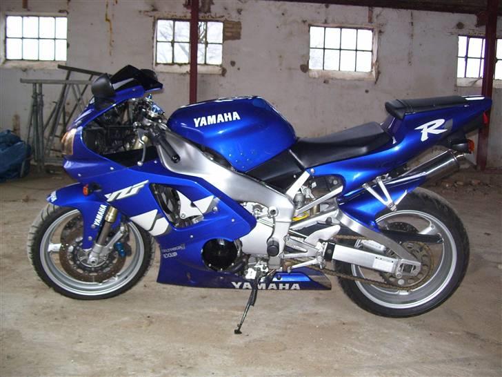 Yamaha YZF R1 (solgt) billede 5