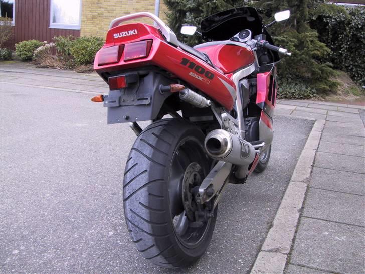 Suzuki GSX-R 1100 billede 4