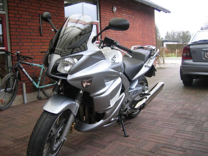 Honda CBF 1000A billede 3