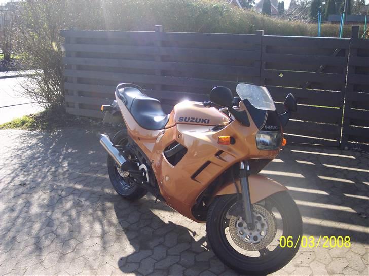 Suzuki GSX 600 F billede 2