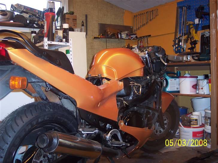 Suzuki GSX 600 F billede 6