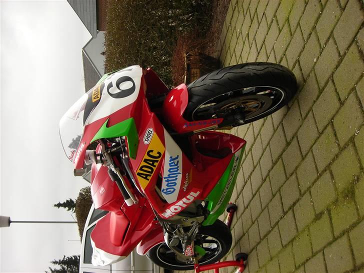 Aprilia rs 125 (solgt) billede 9