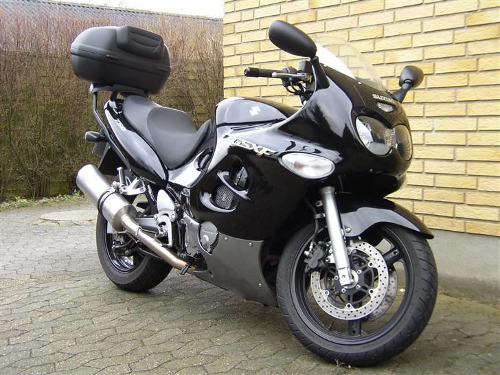 Suzuki GSX750F K6 - 080308 Billedet er taget efter årets første tur. Oh, hvilken herlig dag. billede 1