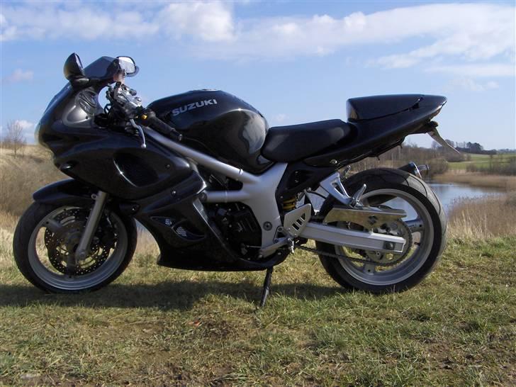 Suzuki SV 650s billede 1