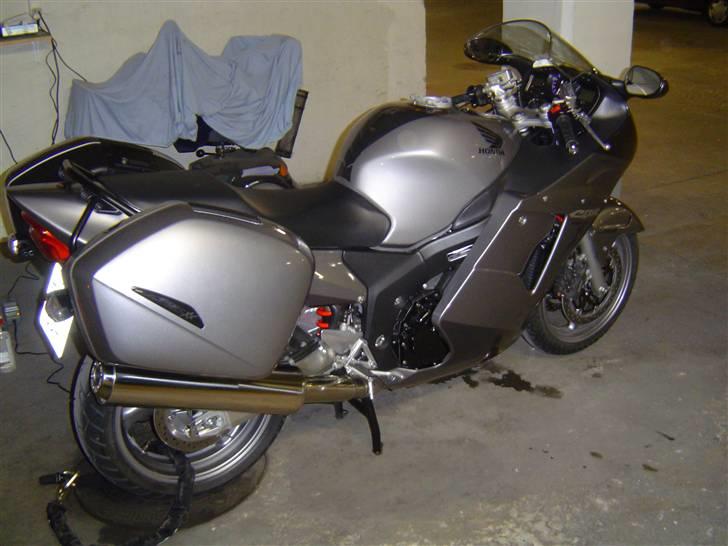 Honda CBR 1100 XX billede 11