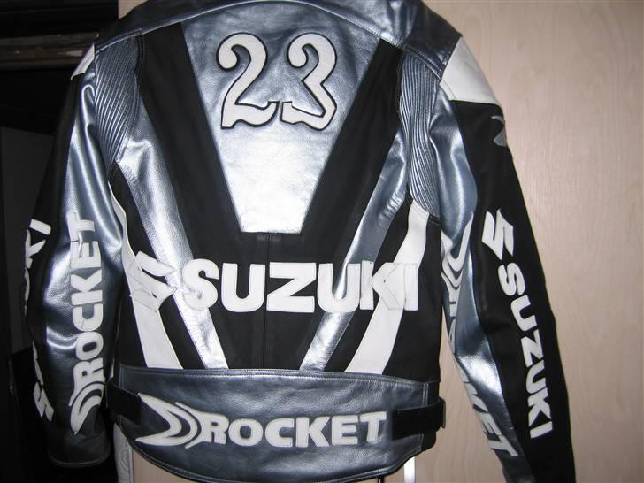 Suzuki gsxr 600 k7 billede 11