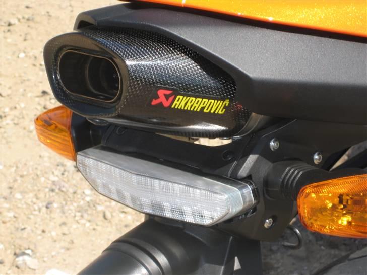 Kawasaki Ninja ZX-6R - Akrapovic udstødning = Lækker lyd billede 4