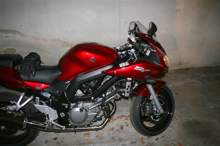 Suzuki SV650S *SOLGT* - Inden ekstraudstyr kom på... billede 5