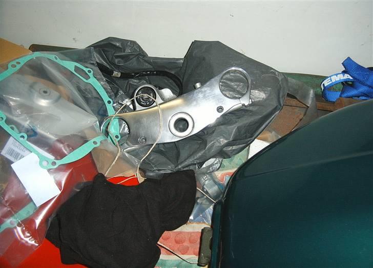 Yamaha YZF 1000 R  Thunderace - højglans poleret topplade billede 10