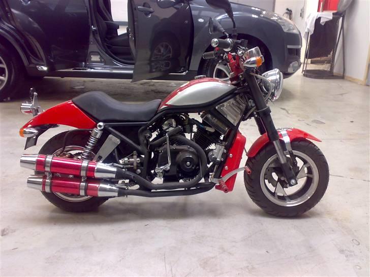 Harley Davidson mini v-rod billede 8