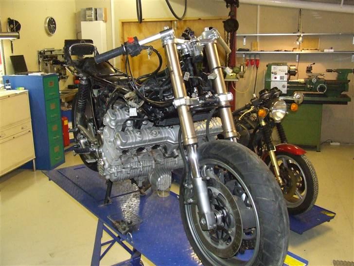 Honda CBX 1000 ( Cafe racer ) SOLGT - My new sex pack billede 8