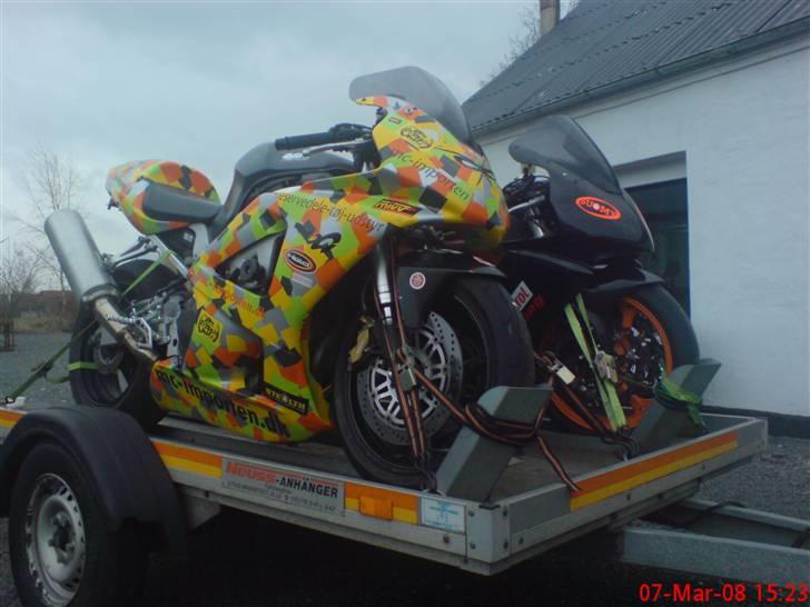 Honda CBR 929RR FireBlade - På vej til rullefelt og mapning af Power Commander billede 20