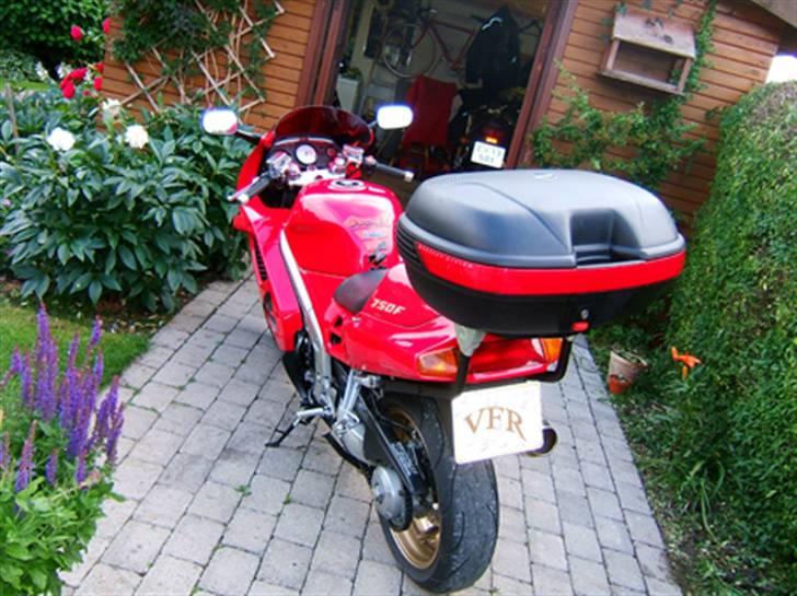 Honda VFR 750 F RC36/2 billede 6