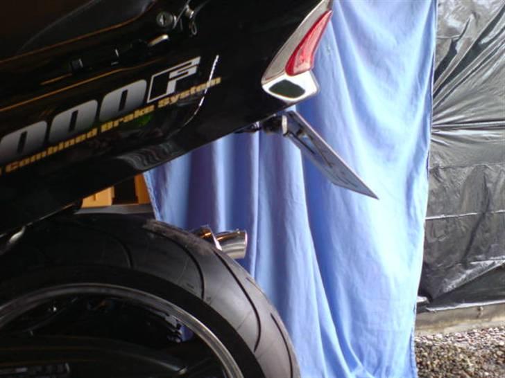 Honda cbr 1000 f - Se hvor jeg stritter! billede 6