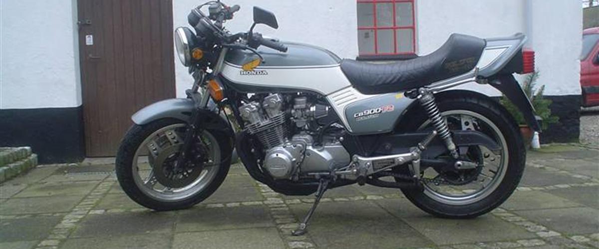 Honda cb 900