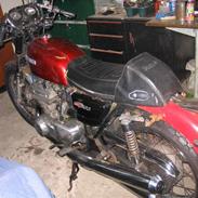 Suzuki GT 550