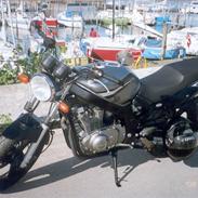 Suzuki GS 500 K7