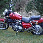 Honda Super magna